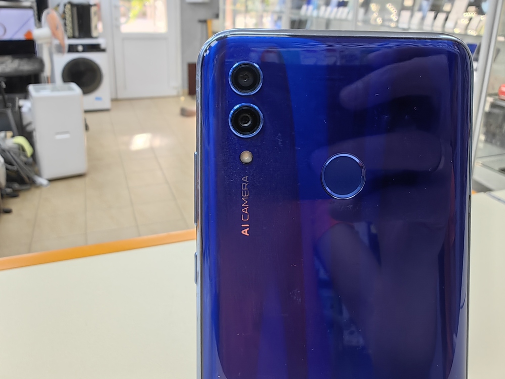 Смартфон Honor 10 lite 3/64