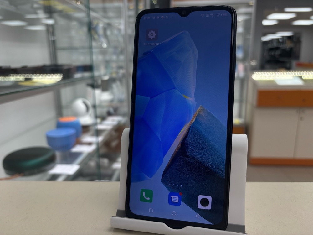 Смартфон Infinix HOT 30i 4/64