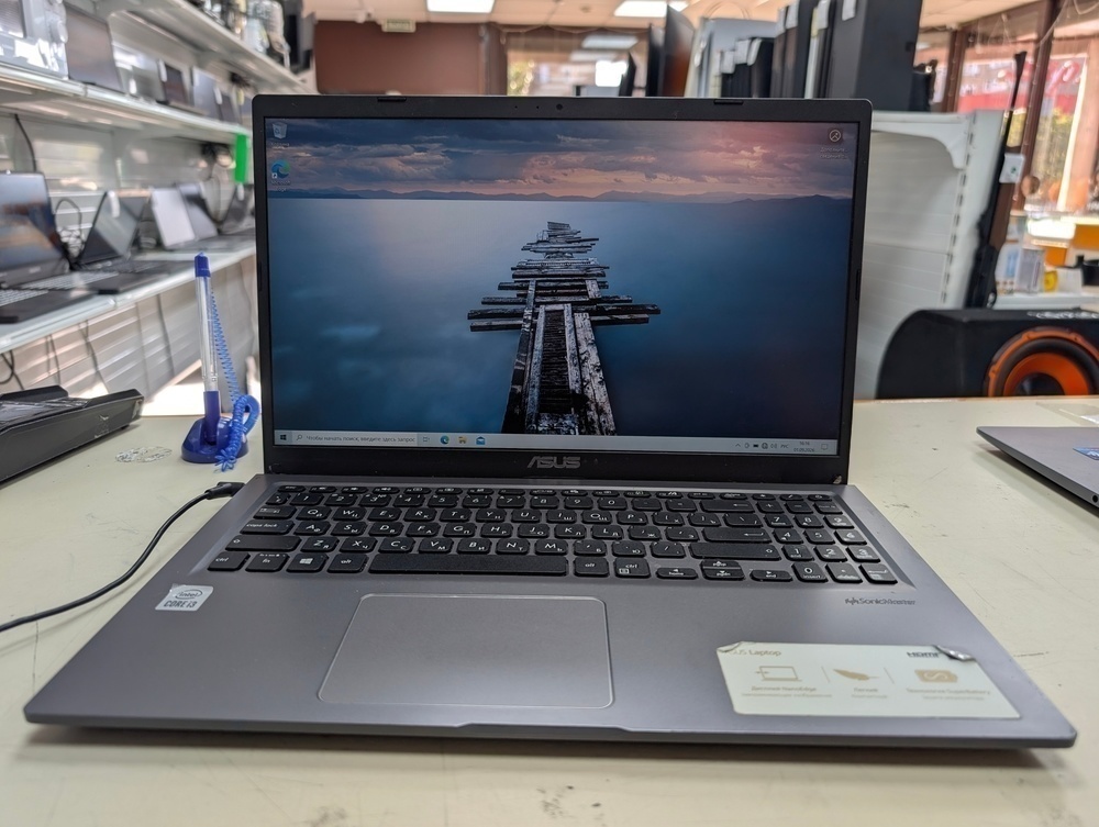 Ноутбук ASUS; Core i3-1005G1,  Intel(R) Graphics, 3 Гб, 240 Гб, Нет