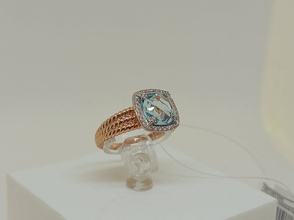 КОЛЬЦО ТОПАЗ с камнями (Au 585)