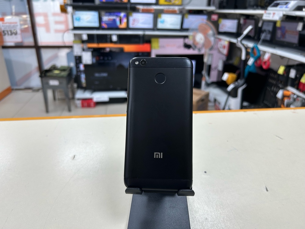 Смартфон Xiaomi Redmi 4X 3/32