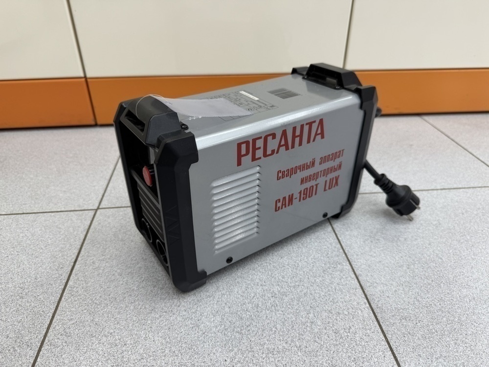 Сварочный аппарат Ресанта САИ-190Т LUX