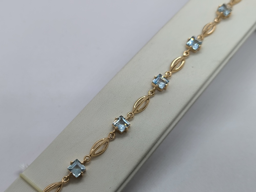 Б585 БРАСЛЕТ С КАМНЯМИ (Au 585)