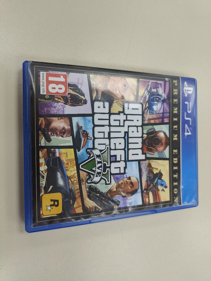 Игра Playstation 4 GTA 5