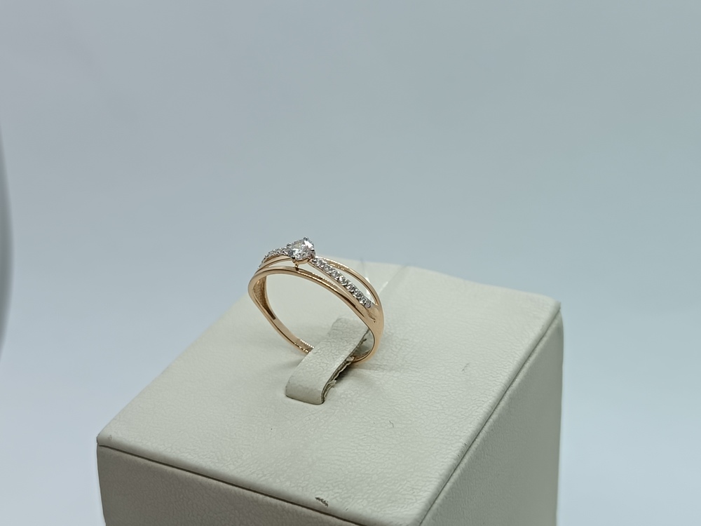 КОЛЬЦО С КАМНЯМИ (Au 585)