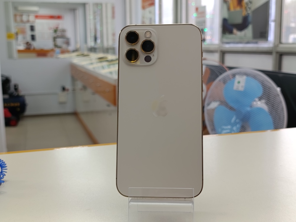 Смартфон Apple iPhone 12 Pro 128Gb