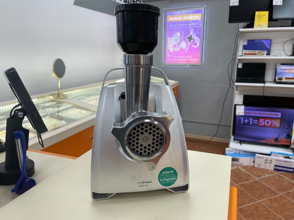 Мясорубка Bosch CNFW8