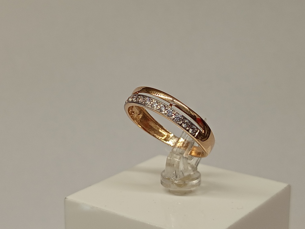 КОЛЬЦО С КАМНЯМИ (Au 585)