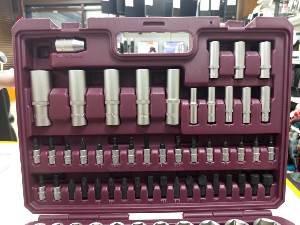 Набор инструментов Thorvik TS094 универсальный 1/4 1/2DR