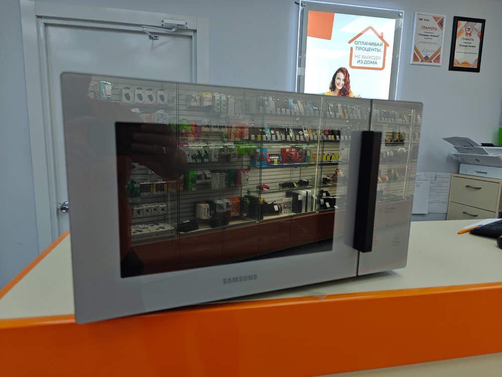 Микроволновая печь Samsung MG30T5018AG/BW