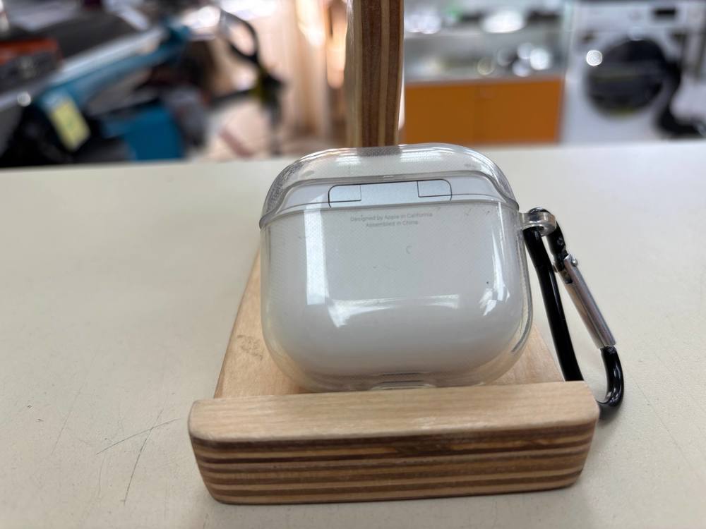 Наушники беспроводные Apple AirPods 4 с ANC