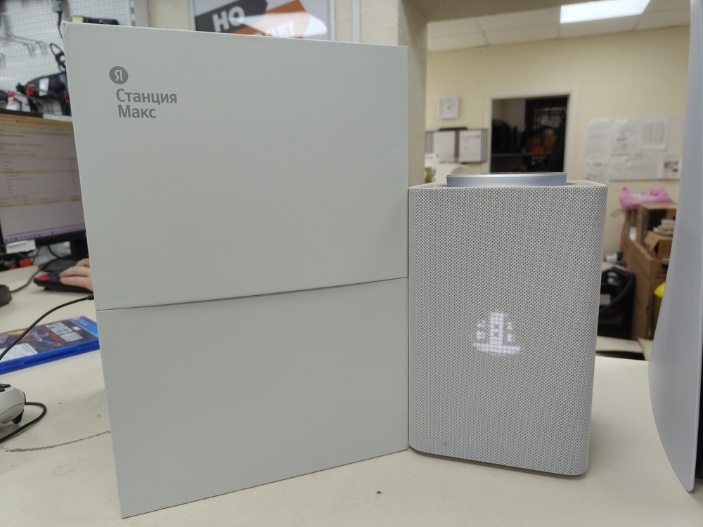 Умная колонка  Яндекс Станция Макс Zigbee