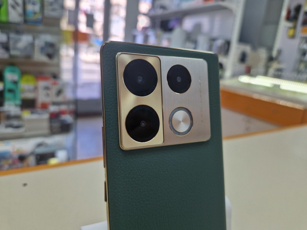 Смартфон Infinix Note 40 Pro 12/256