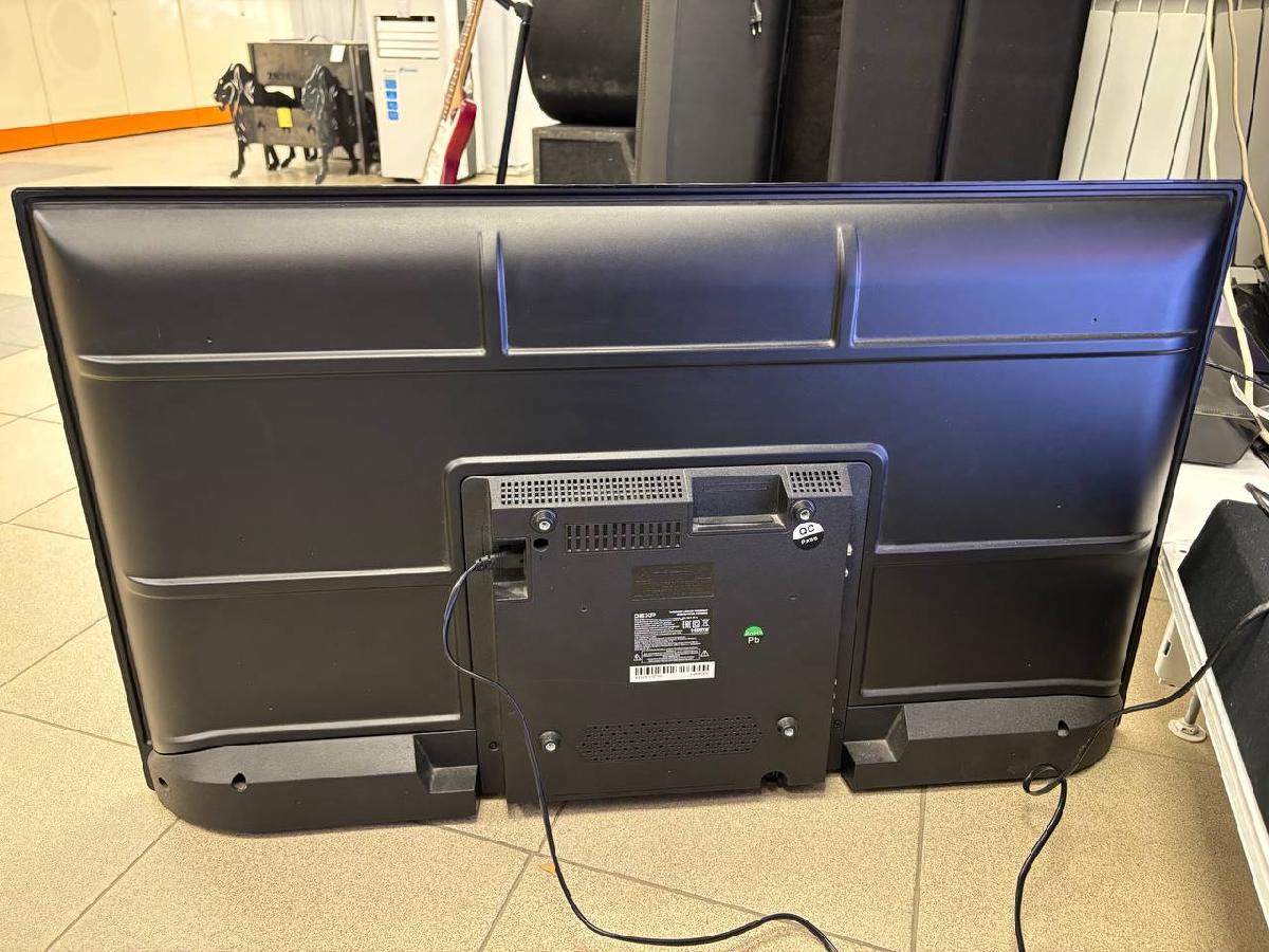 LED Телевизор Dexp F40H8000E