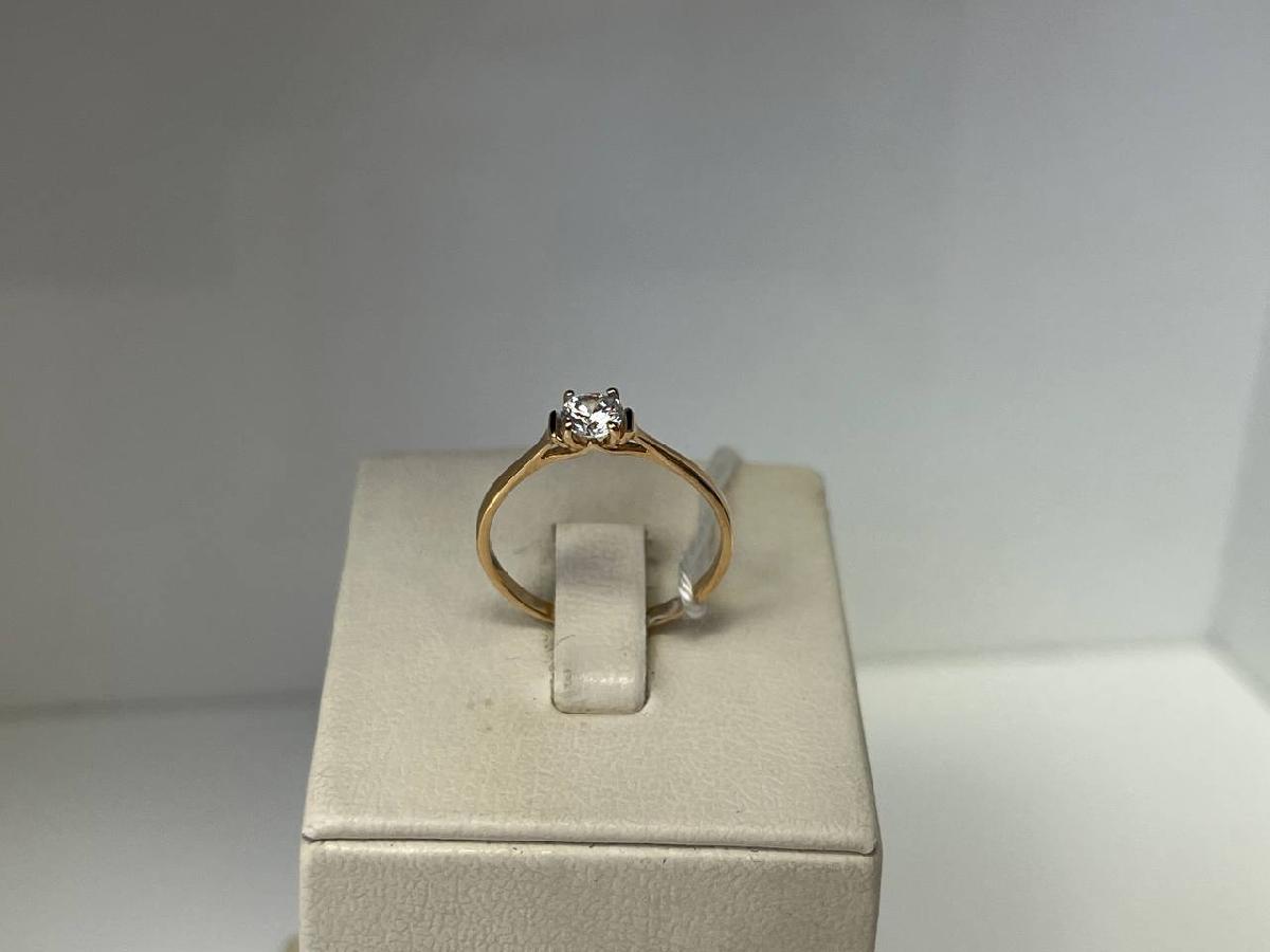 КОЛКМ585 КОЛЬЦО С КАМНЕМ (Au 585)