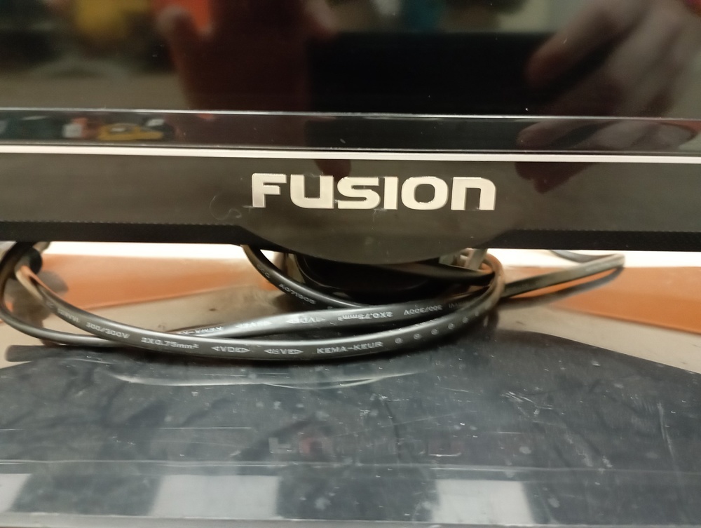 LED Телевизор Fusion FLTV-28T5