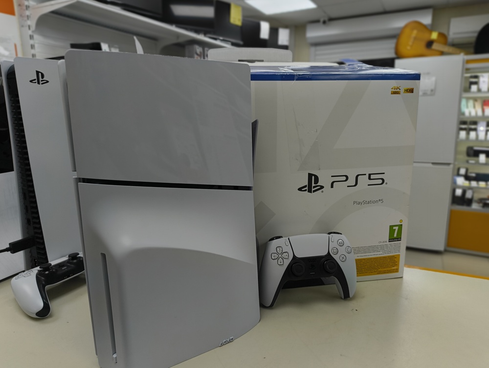 Игровая приставка PlayStation 5 Slim 1TB (С дисководом)