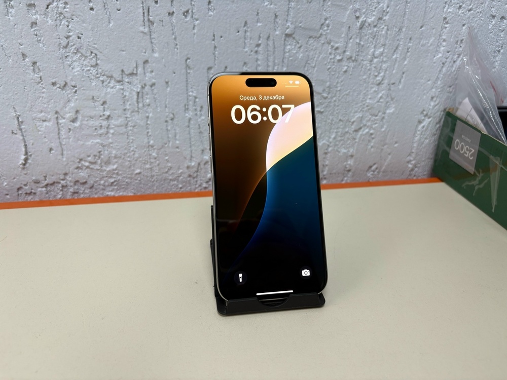 Смартфон Apple Iphone 15 Pro 256Gb