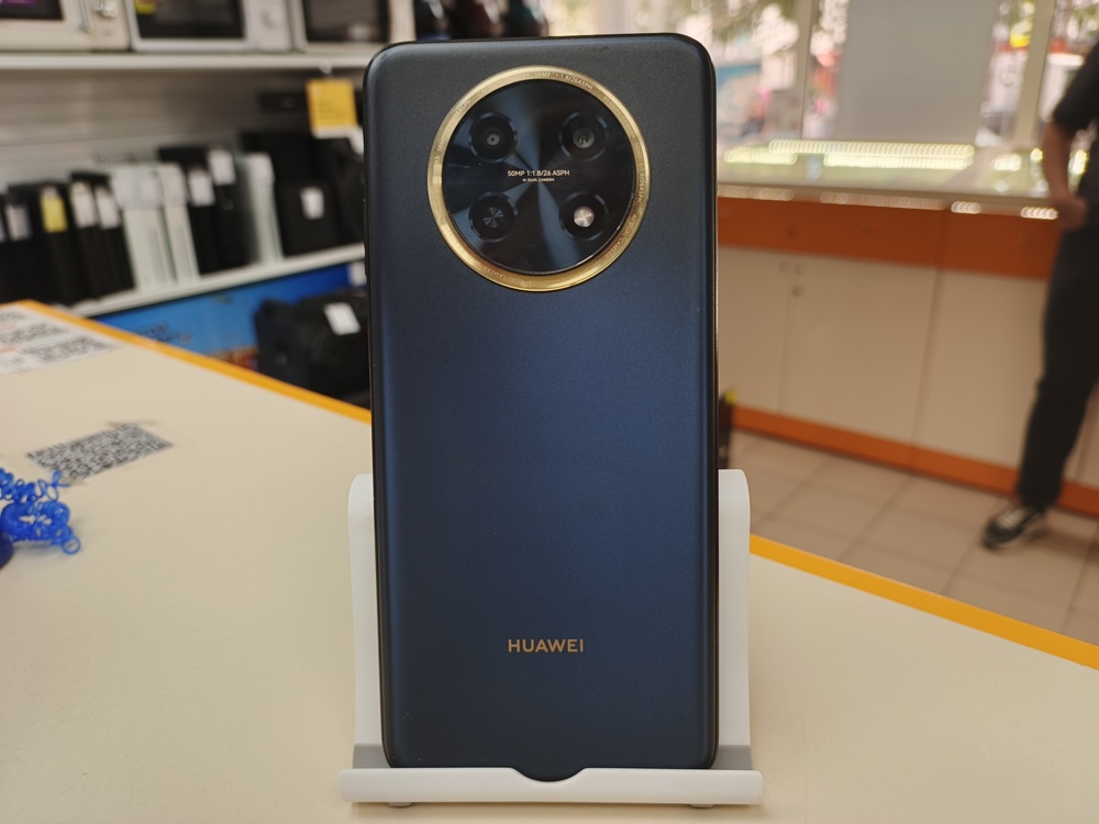 Смартфон Huawei Nova Y91 8/128