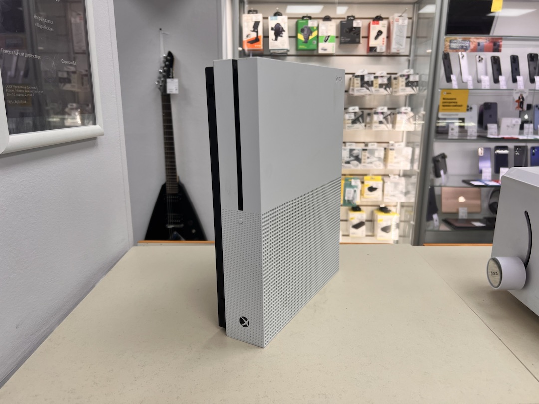 Игровая приставка Xbox One S 1TB