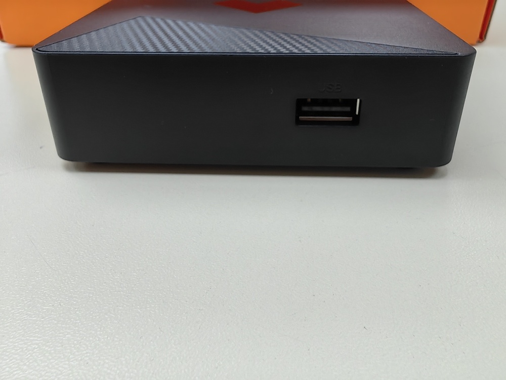 Smart-TV приставка Wink SWITRON-i12A