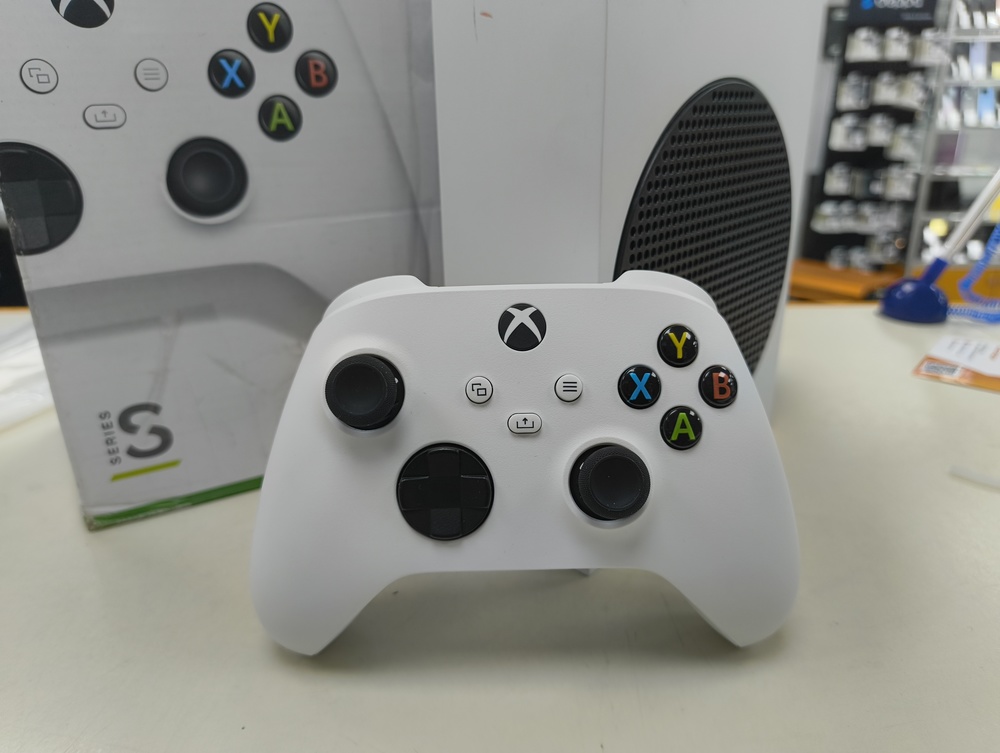 Игровая приставка Xbox Series S 512Gb SSD