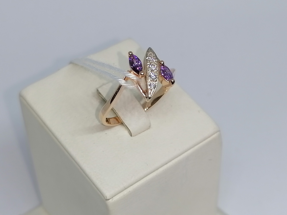 КОЛЬЦО С КАМНЯМИ (Au 585)