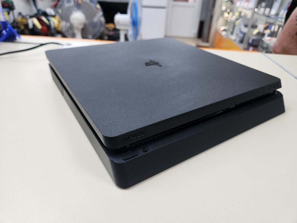 Игровая приставка PlayStation 4 Slim 1Tb