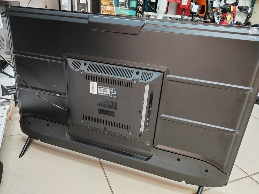 LED Телевизор Tuvio TD43FFBSV1