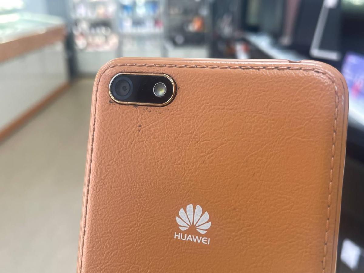 Смартфон Huawei Y5 Lite (2018)