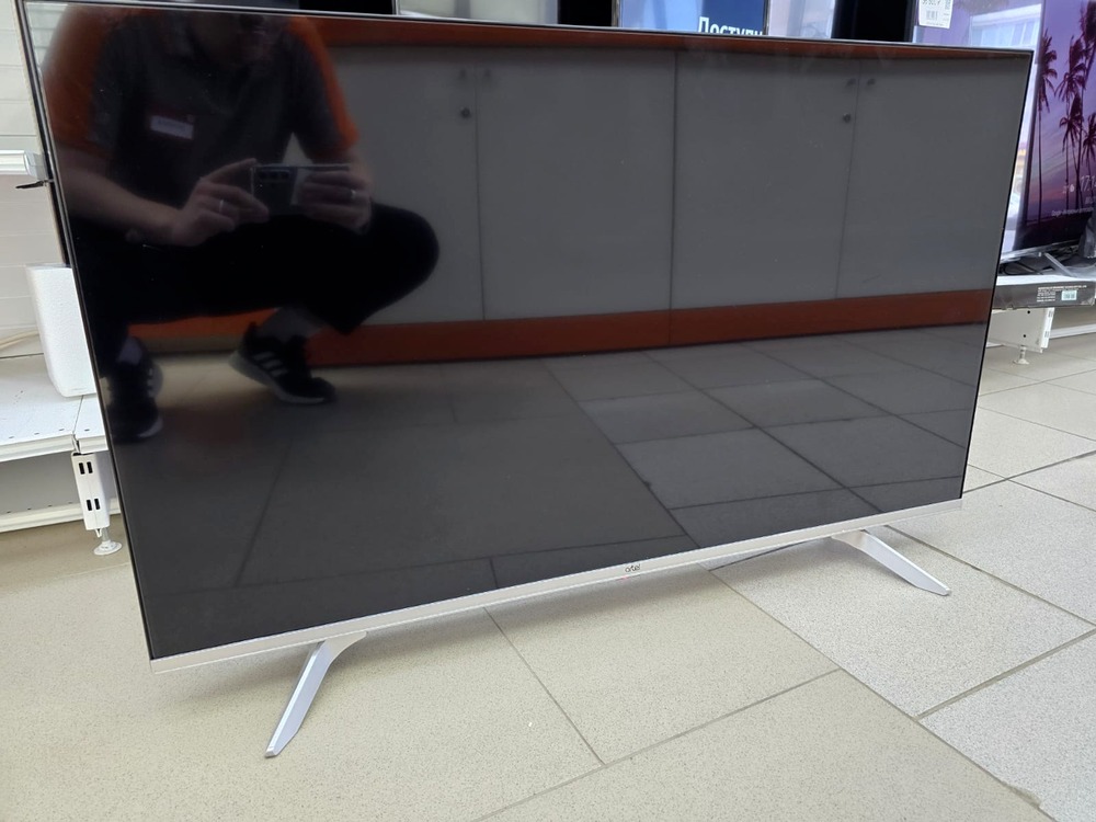 LED Телевизор Artel UA43H3502