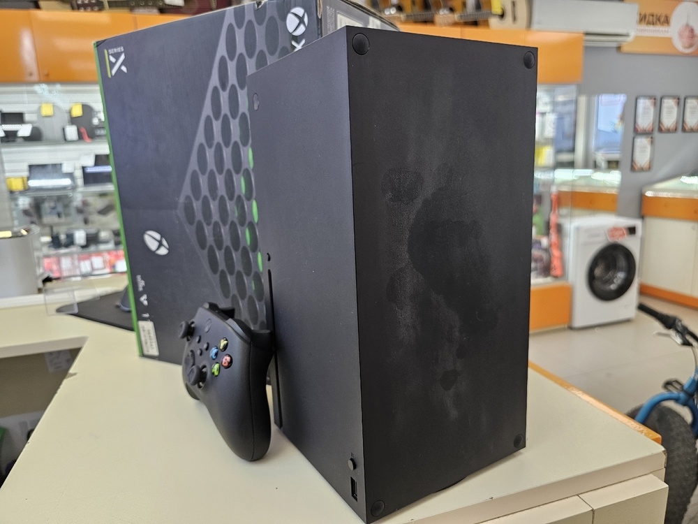 Игровая приставка Xbox Series X 1Tb Игровая приставка Xbox Series X 1Tb