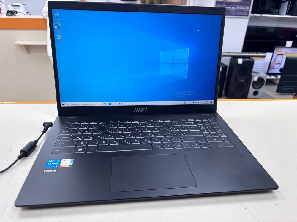 Ноутбук MSI; Core i5-1235U, Iris(R) Xe Graphics, 8 Гб, 256 Гб, Нет