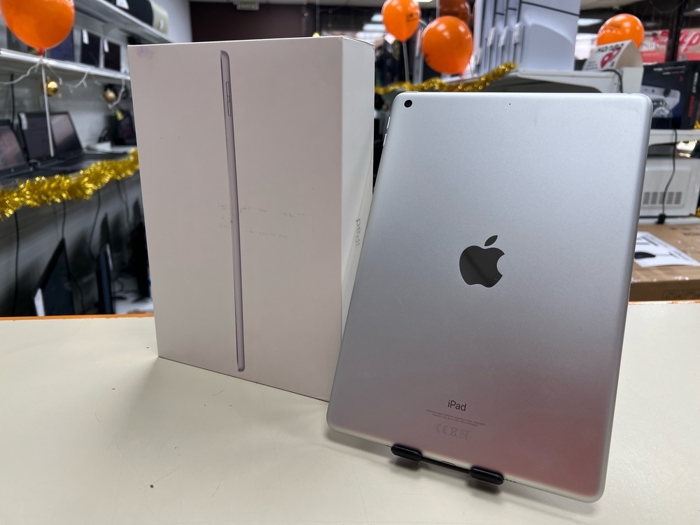 Планшет Apple iPad 9 64 ГБ (2021 A2602 (Wi-Fi)