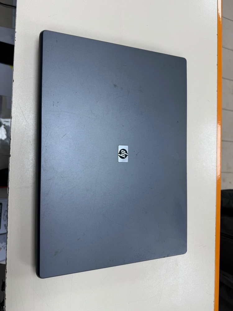 Ноутбук HP; Core Duo T2300,  Intel(R) Graphics, 1 Гб, Нет, 80 Гб