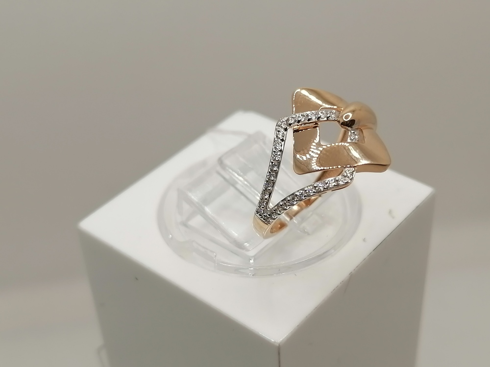 КОЛЬЦО С КАМНЯМИ (Au 585)