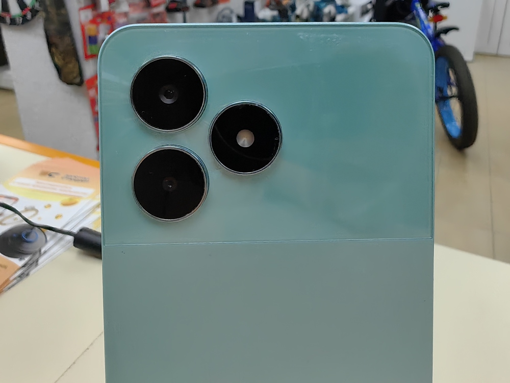 Смартфон Realme C51 4/128