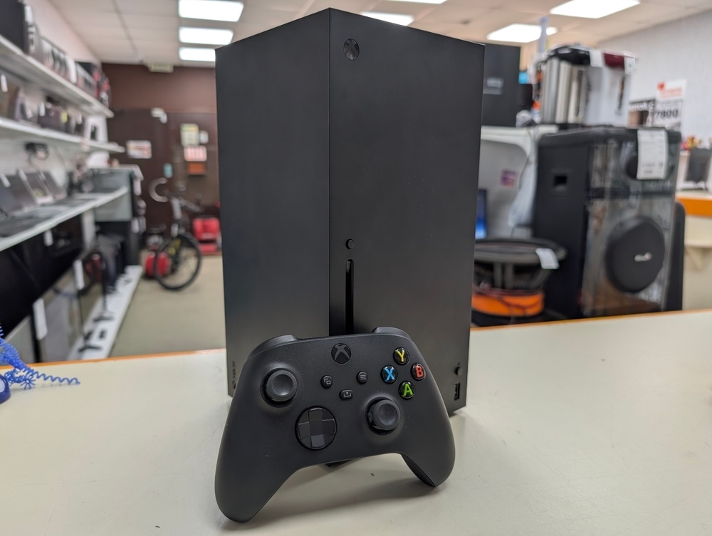 Игровая приставка Xbox Series X 1Tb