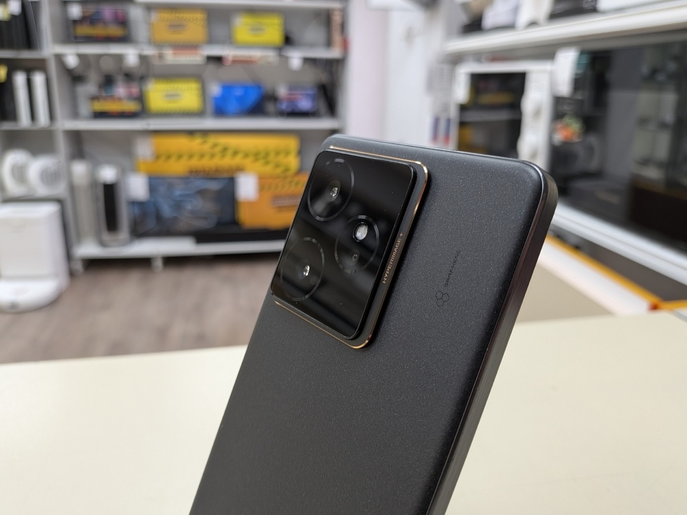 Смартфон Realme GT 7 12/512