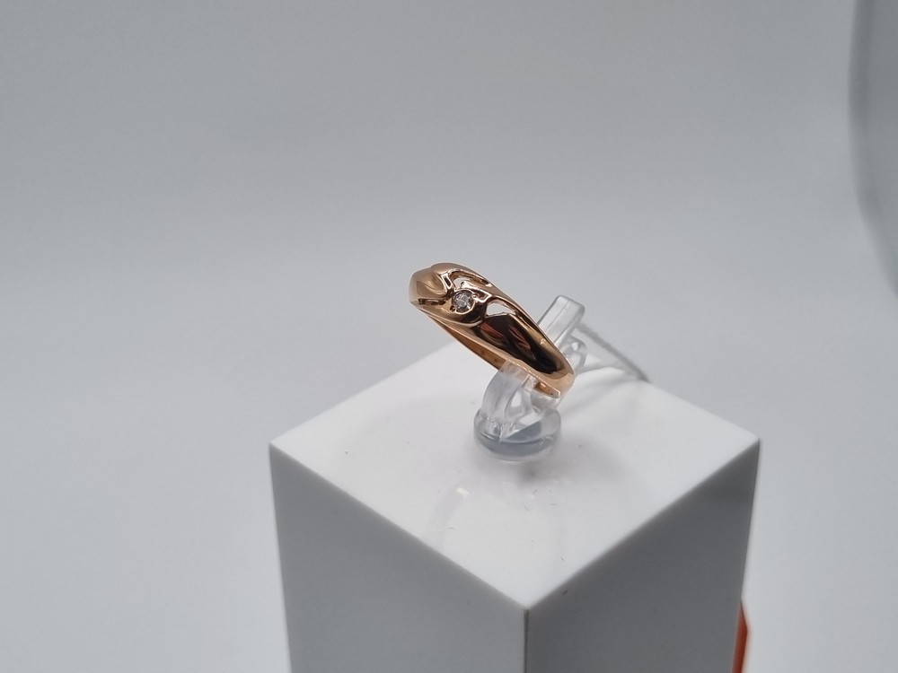 КОЛКМ585 КОЛЬЦО С КАМНЕМ (Au 585)