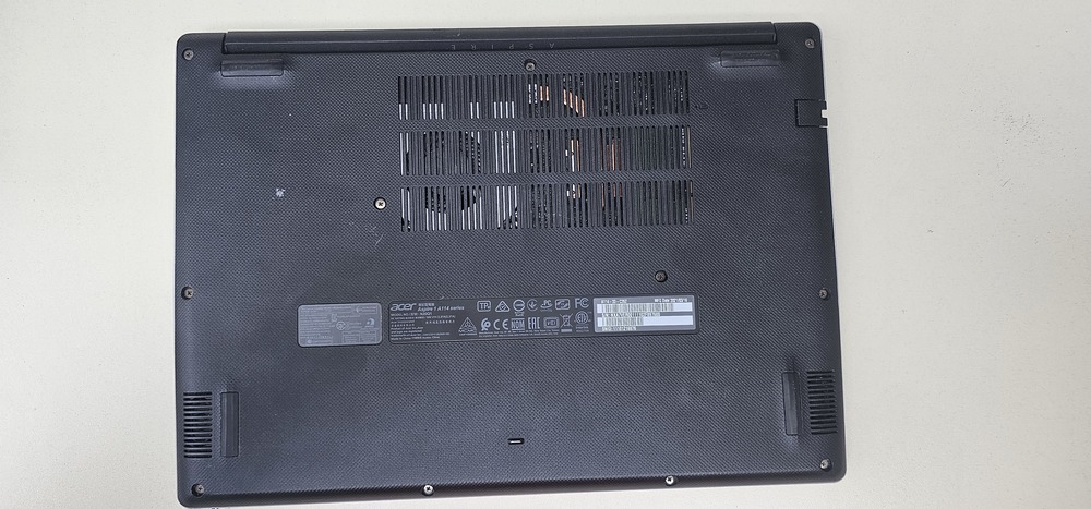 Ноутбук Acer Aspire 1; Celeron P4505, HD Graphics, 8 Гб, Нет