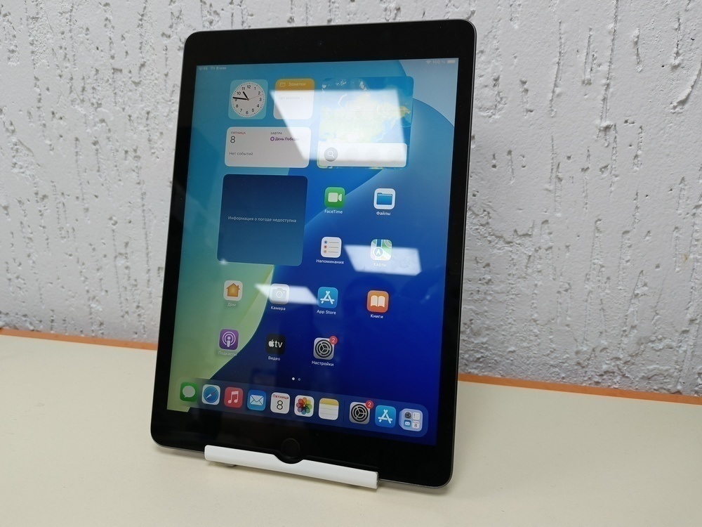 Планшет Apple iPad 9 64 ГБ (2021 A2602 (Wi-Fi)