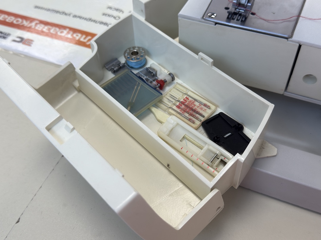 Швейная машина Pfaff Hobby 4250