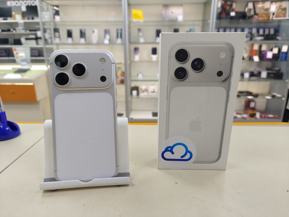 Смартфон Apple Iphone 17 Pro 512Gb eSim