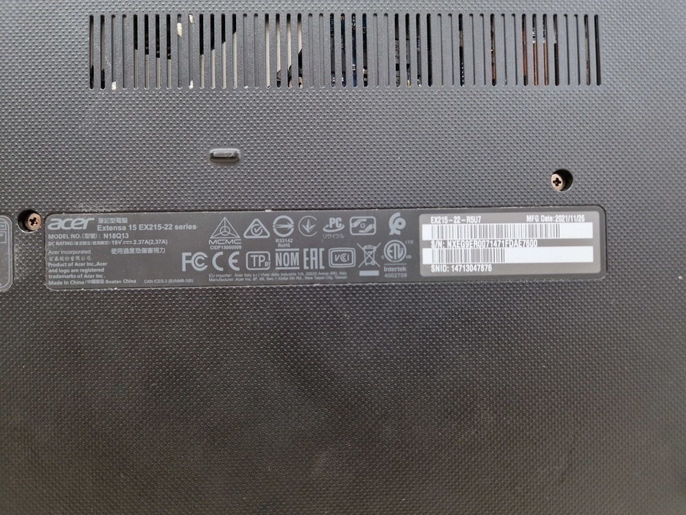 Ноутбук Acer Extensa 15 EX215-22; Silver 3050U, Radeon Graphics, 8 Гб, 256 Гб, Нет