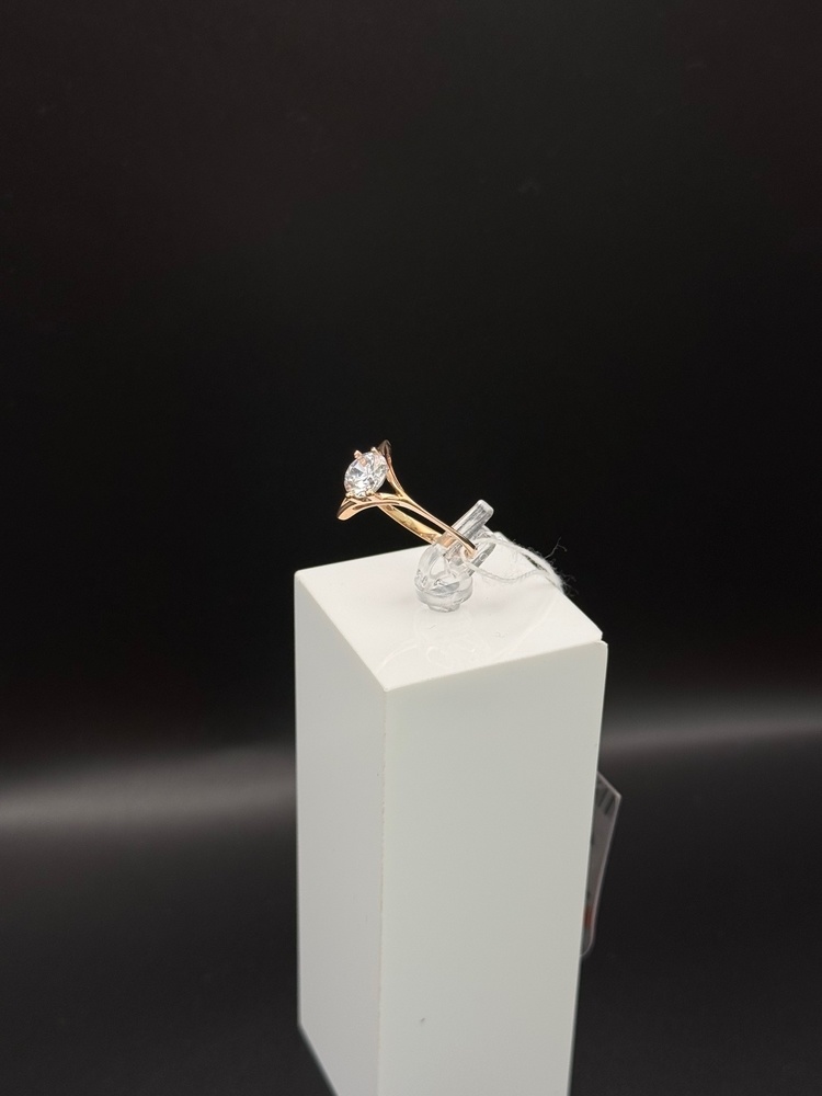 КОЛКМ585 КОЛЬЦО С КАМНЕМ (Au 585)