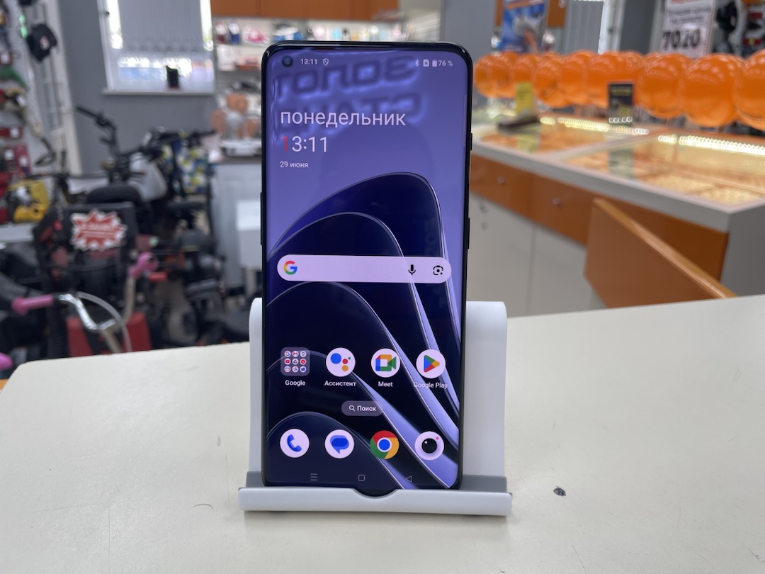 Смартфон OnePlus 10 PRO 5g 8/256