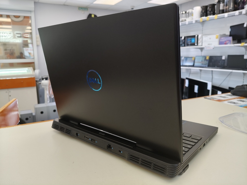 Ноутбук DELL; Core i5-9300H, GeForce GTX 1650, 16 Гб, 500 Гб, Нет