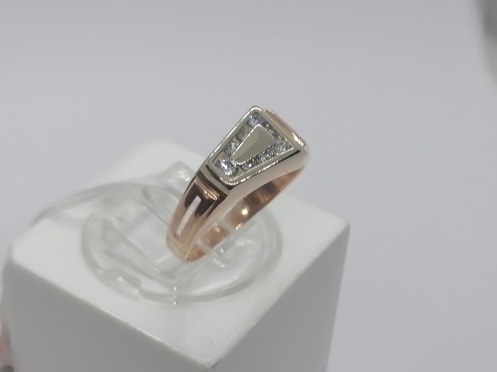 КОЛКМИ585 КОЛЬЦО С КАМНЯМИ (Au 585)