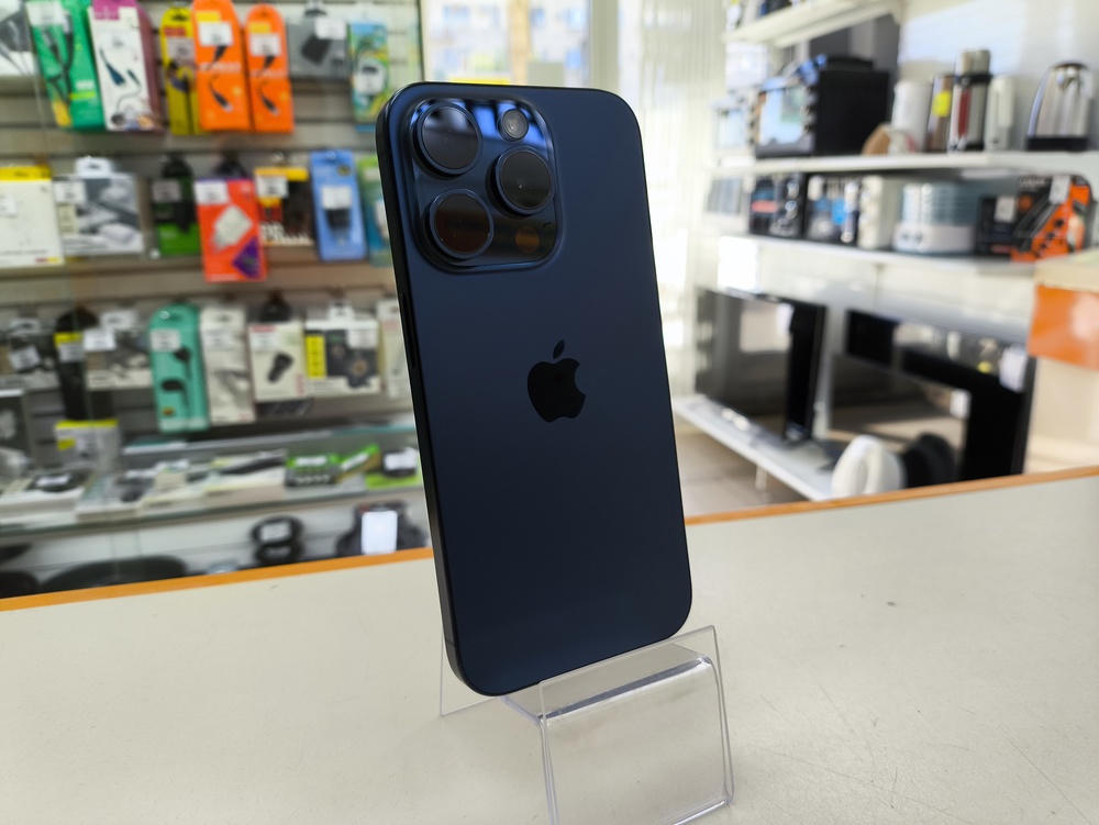 Смартфон Apple Iphone 15 Pro 128Gb